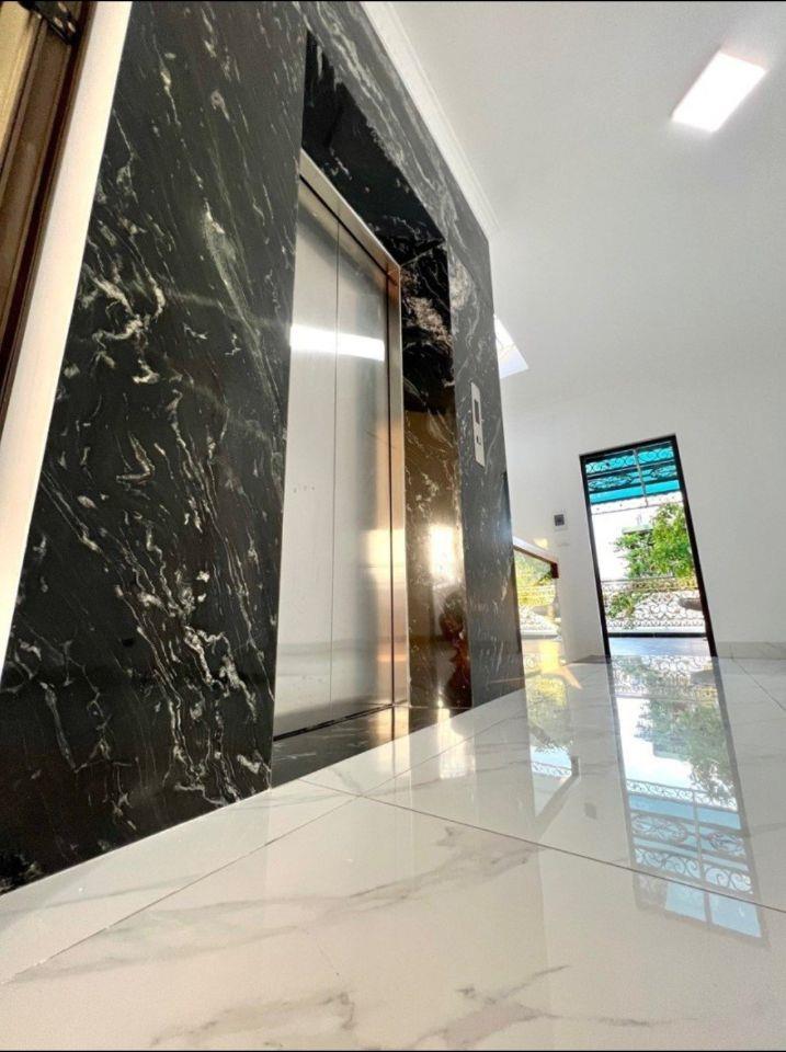 Bán nhà Lại Yên, Sơn Đồng 48M 5 Tầng, Gara ô tô, Thang Máy, kinh doanh giá 7.9 tỷ