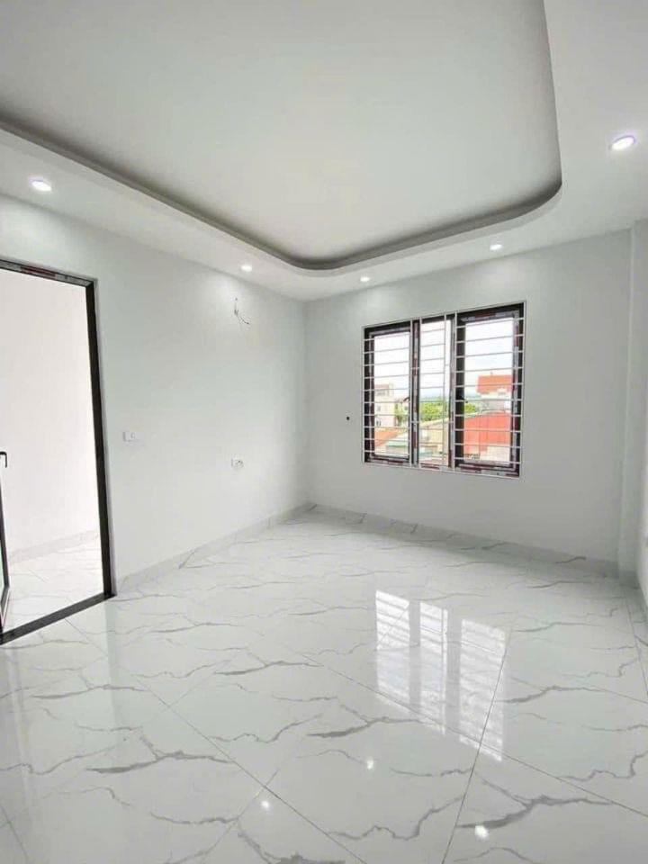 Bán nhà Tiền Yên, giáp Đại Lộ Thăng Long, Vinsmart City 5km, 46M 4 Tầng, 4 ngủ, ô tô đỗ cửa giá 4.5 tỷ