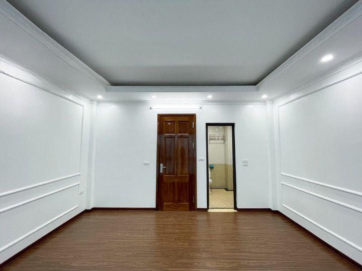 Bán nhà Phương Canh, gần Trịnh Văn Bô, FPT, ĐH Công Nghiệp xây 5 Tầng, 4 phòng giá 5 tỷ