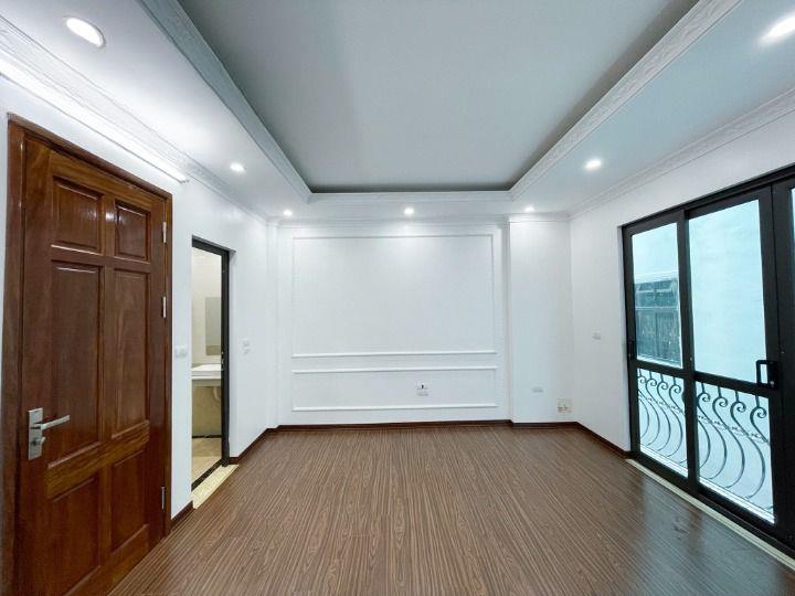Bán nhà Phương Canh, gần Trịnh Văn Bô, FPT, ĐH Công Nghiệp xây 5 Tầng, 4 phòng giá 5 tỷ