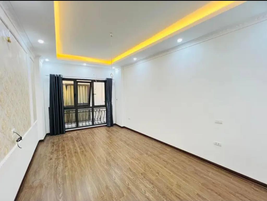 Bán nhà Di Trạch giá thấp nhất khu vực, xây mới 5 Tầng, 3P ngủ giá 4.3 tỷ