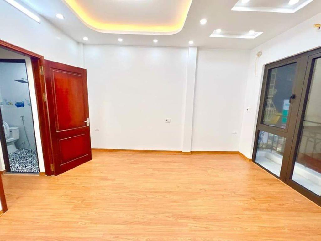 Bán nhà Vân Canh 40M 4 Tầng, 4 ngủ, nội thất đẹp, ô tô đỗ giá 6.8 tỷ