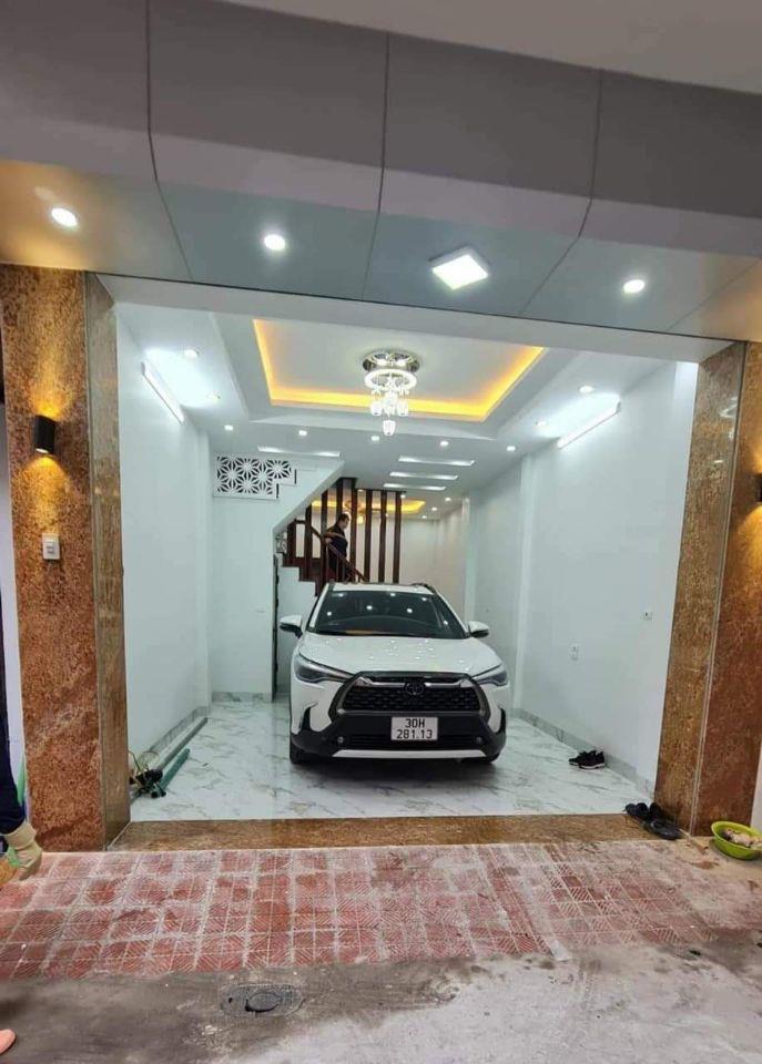 Bán nhà Vân Canh 40M 4 Tầng, 4 ngủ, nội thất đẹp, ô tô đỗ giá 6.8 tỷ