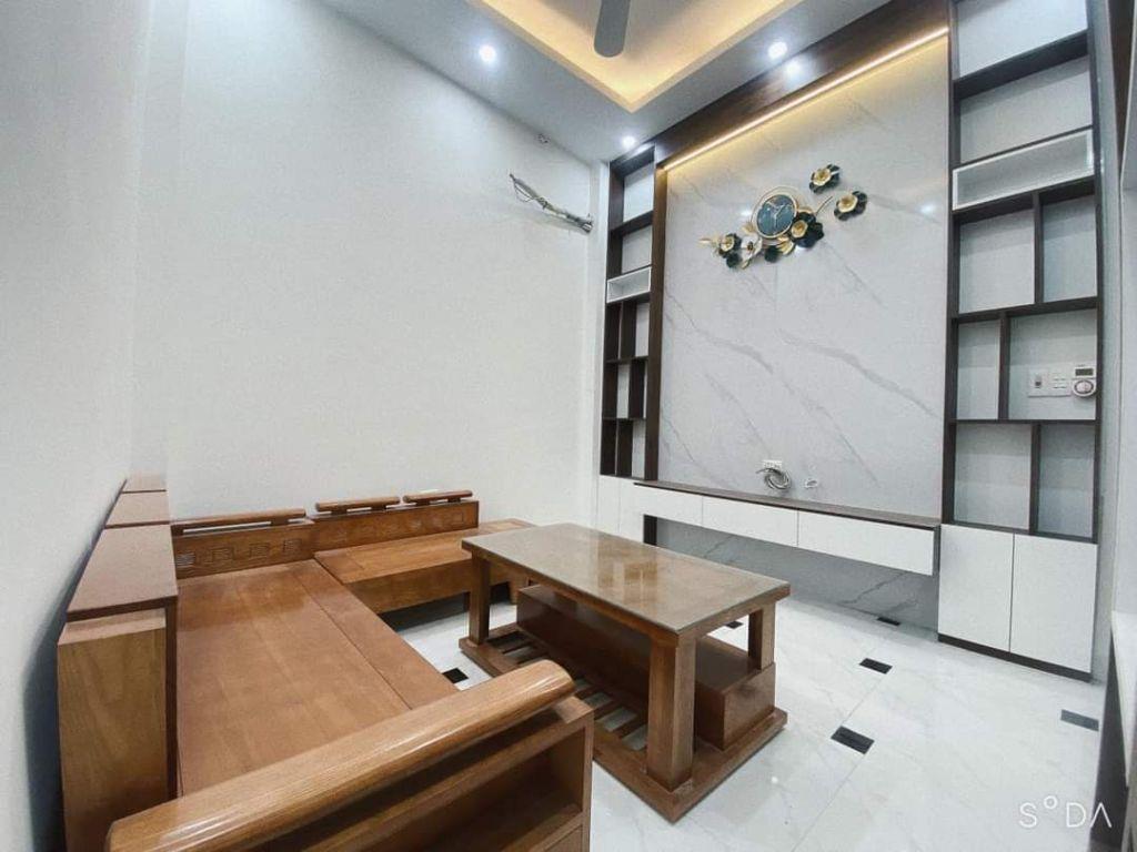 Bán nhà Vân Canh 40M 4 Tầng, 4 ngủ, nội thất đẹp, ô tô đỗ giá 6.8 tỷ