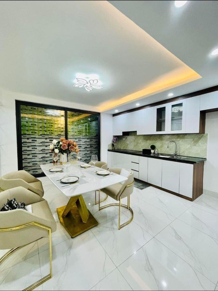 Bán Nhà An Khánh 39M 5 Tầng, Gác Lửng, 2 mặt tiền, chỉ 20m ô tô đỗ kinh doanh giá 5.9 tỷ