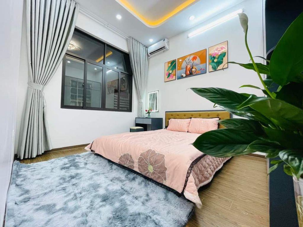 Nhà đẹp Xuân Phương, phố Trịnh Văn Bô đi Mỹ Đình 3km, xây 5 Tầng 36,5M, view biệt thự giá 5.5 tỷ