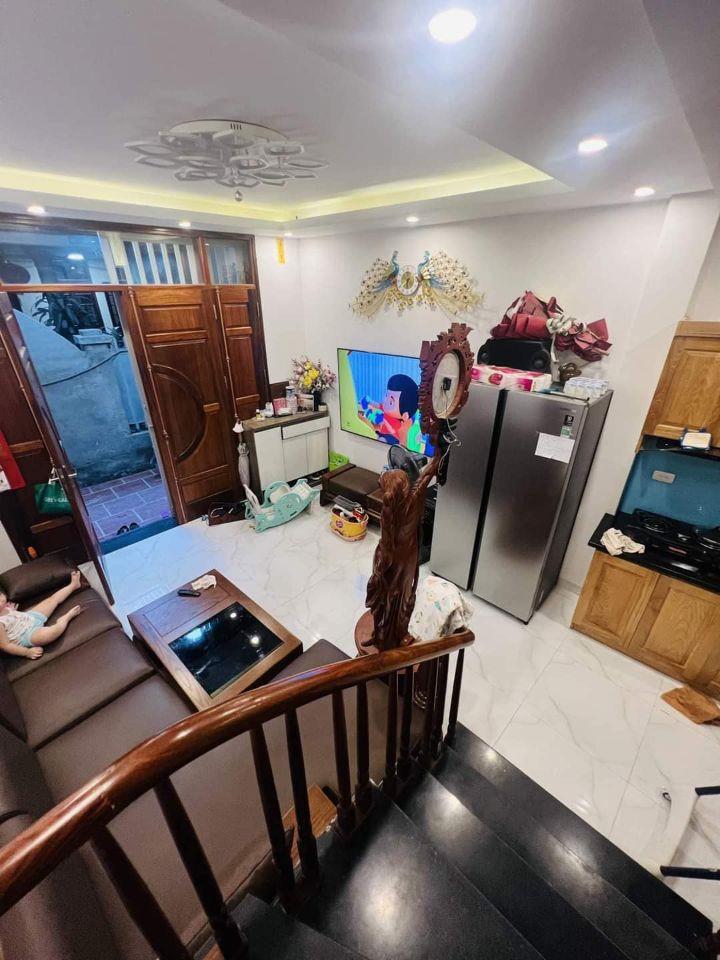 Chính chủ bán nhà Xuân Phương, gần Mỹ Đình xây 32M, 5 Tầng, 4 phòng giá 5.2 tỷ