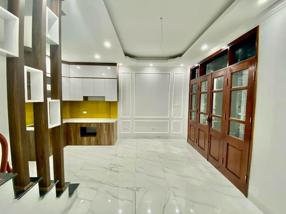 Chỉ 2 tỷ có nhà La Phù, Lê Trọng Tấn 32M2, 5 Tầng, 3 phòng, có nội thất, đầy đủ tiện ích
