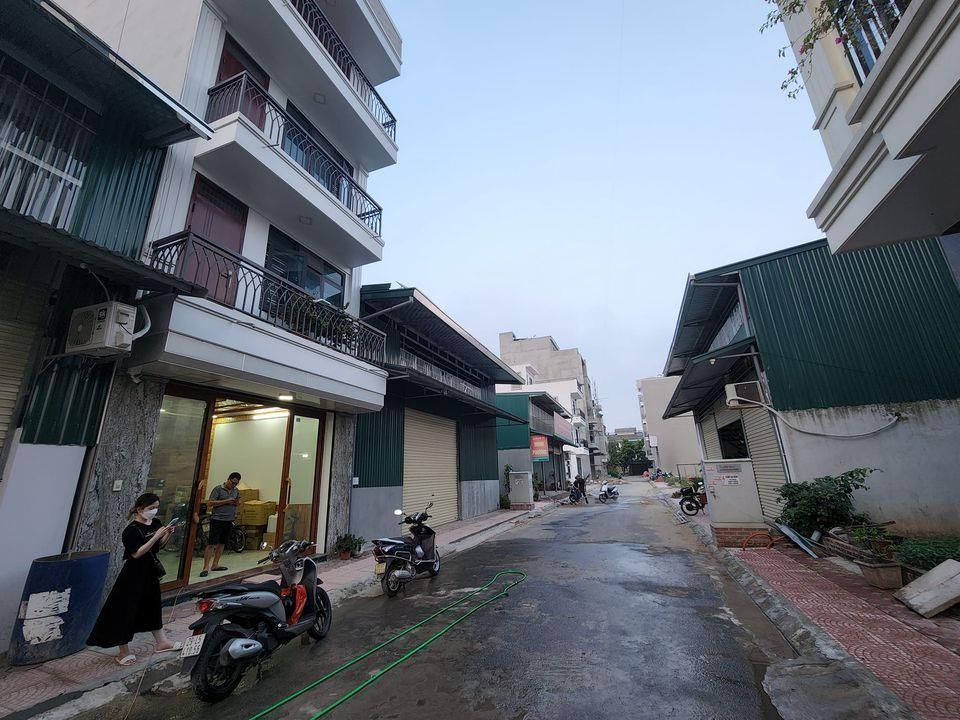 Bán nhà mặt đường 8m vỉa hè 2m, cuối phố Trịnh Văn Bô, giáp khu đô thị Nhổn 48M, 6 Tầng, full nội thất