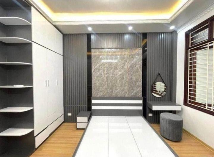 Bán nhà Vân canh 32M 5 Tầng, 4 phòng, ô tô đỗ gần nhà giá 4.9 tỷ