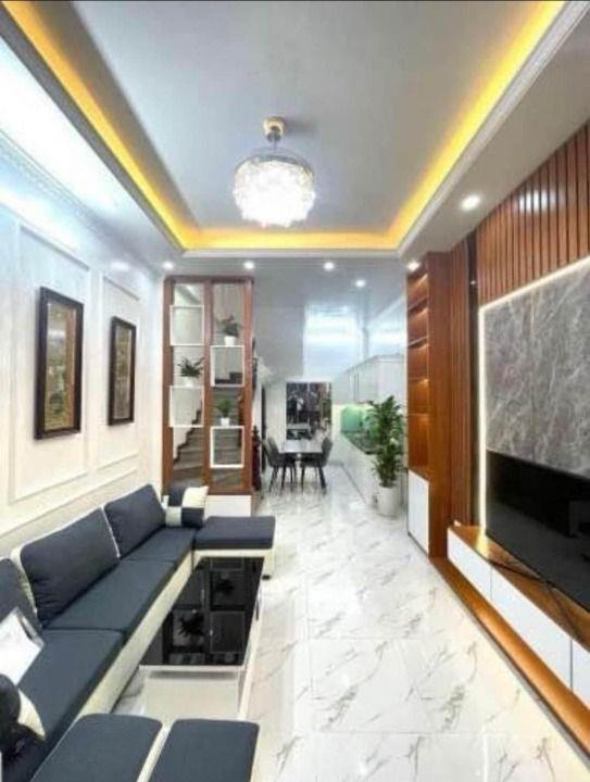 Bán nhà Vân canh 32M 5 Tầng, 4 phòng, ô tô đỗ gần nhà giá 4.9 tỷ