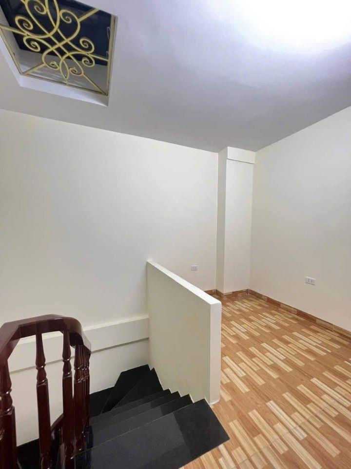 Bán nhà Đại Mỗ xây 5 Tầng, 4P Ngủ, ngõ rộng ô tô đỗ gần, tiện ích đầy đủ giá 5 tỷ