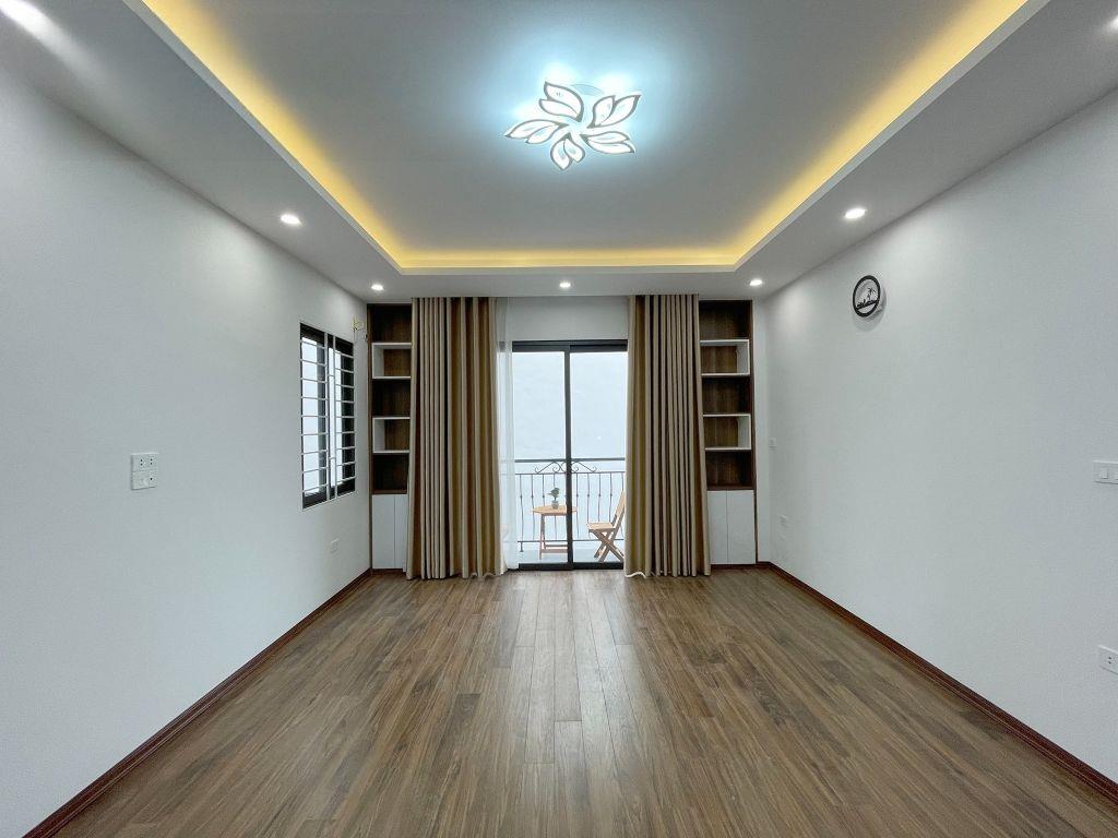 Bán nhà Đại Mỗ 32M 5 Tầng, 3P Ngủ giá thấp nhất khu vực giá 6 tỷ