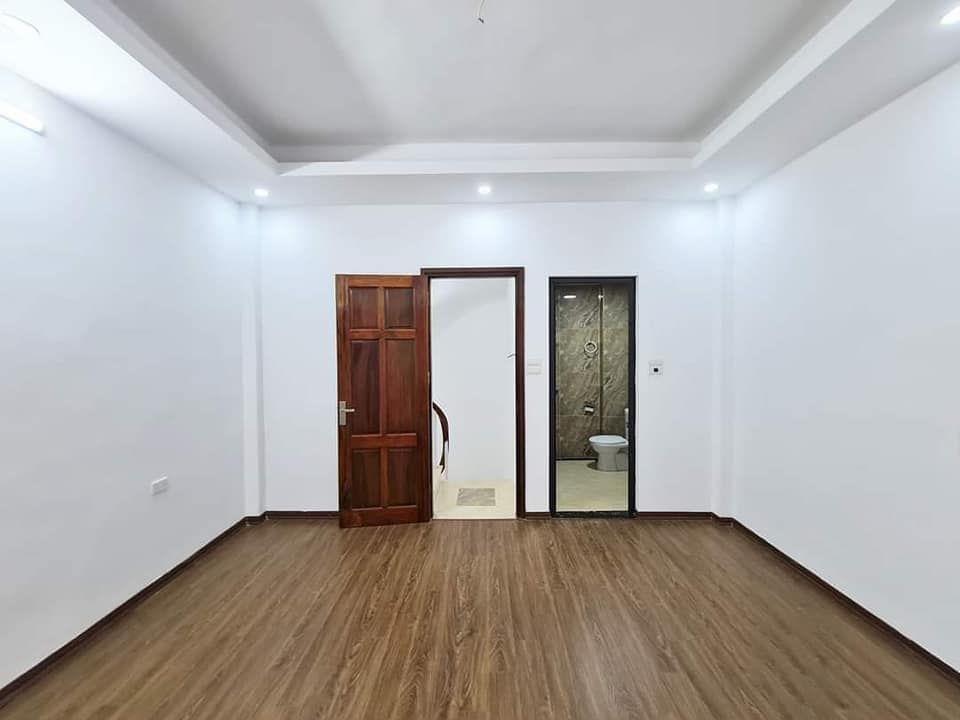 Bán nhà Xuân Phương 33,5M, 5 Tầng, 4 phòng, ngõ rộng thoáng, gần Mỹ Đình 3km giá 5.2 tỷ