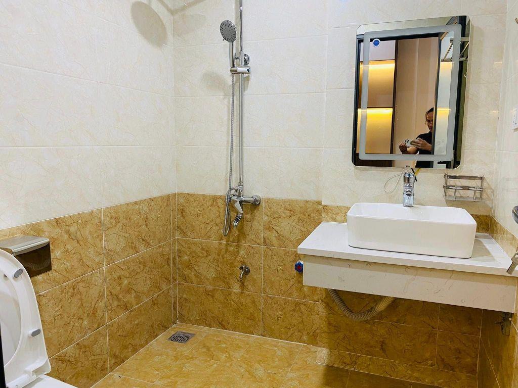 Bán nhà Đại Mỗ, Nam Từ Liêm 37M 6 Tầng, Thang Máy, ô tô đỗ gần giá 7.5 tỷ