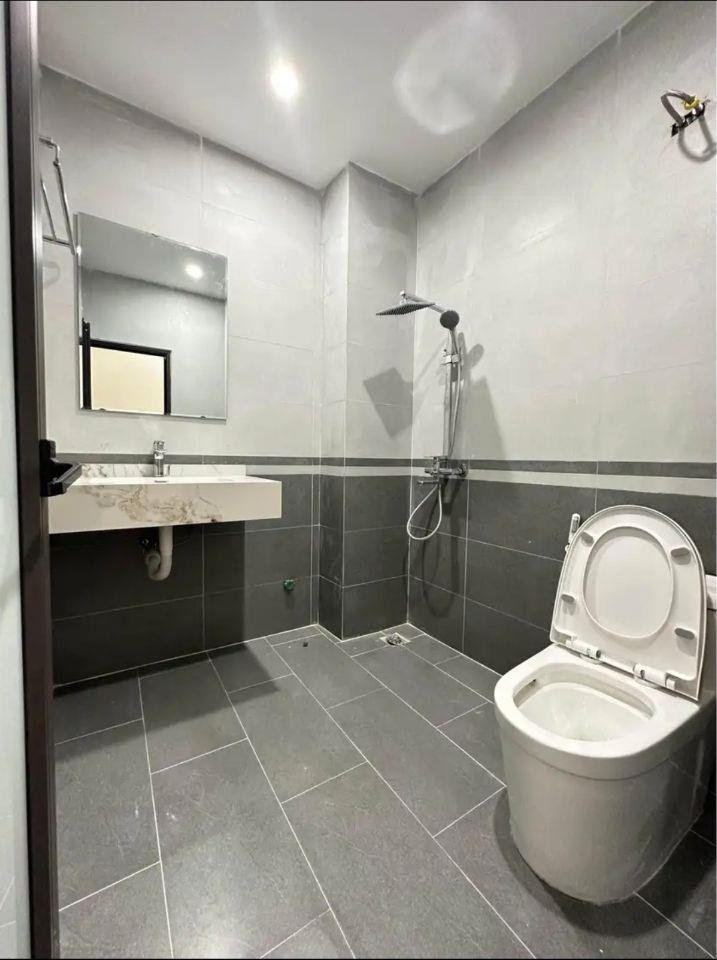 Bán nhà An Khánh 38M2 4 Tầng, 4P Ngủ, 2 mặt thoáng, ngõ 4m giá 5.2 tỷ