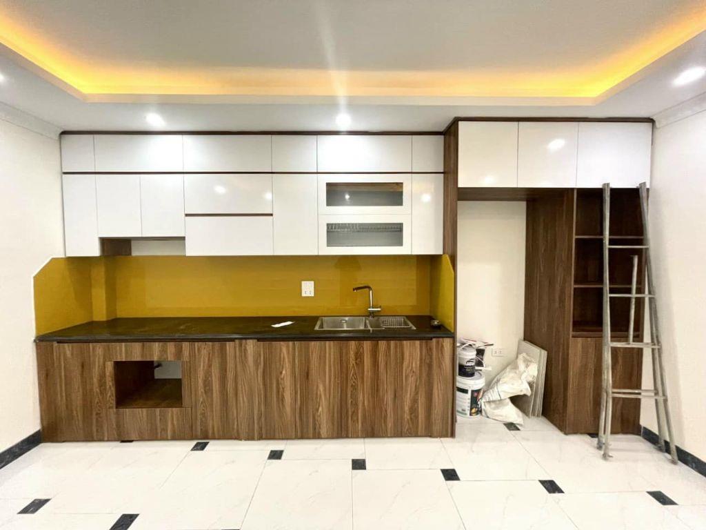 Bán nhà Phương Canh gần Trần Hữu Dực 38M 4 Tầng, 4P Ngủ, 2 mặt thoáng, ô tô đỗ gần giá 6 tỷ