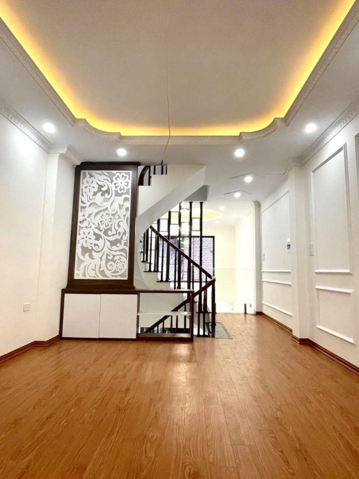 Bán nhà Phương Canh gần Trần Hữu Dực 38M 4 Tầng, 4P Ngủ, 2 mặt thoáng, ô tô đỗ gần giá 6 tỷ