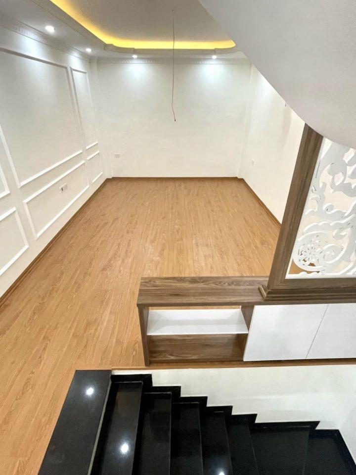 Bán nhà Phương Canh gần Trần Hữu Dực 38M 4 Tầng, 4P Ngủ, 2 mặt thoáng, ô tô đỗ gần giá 6 tỷ