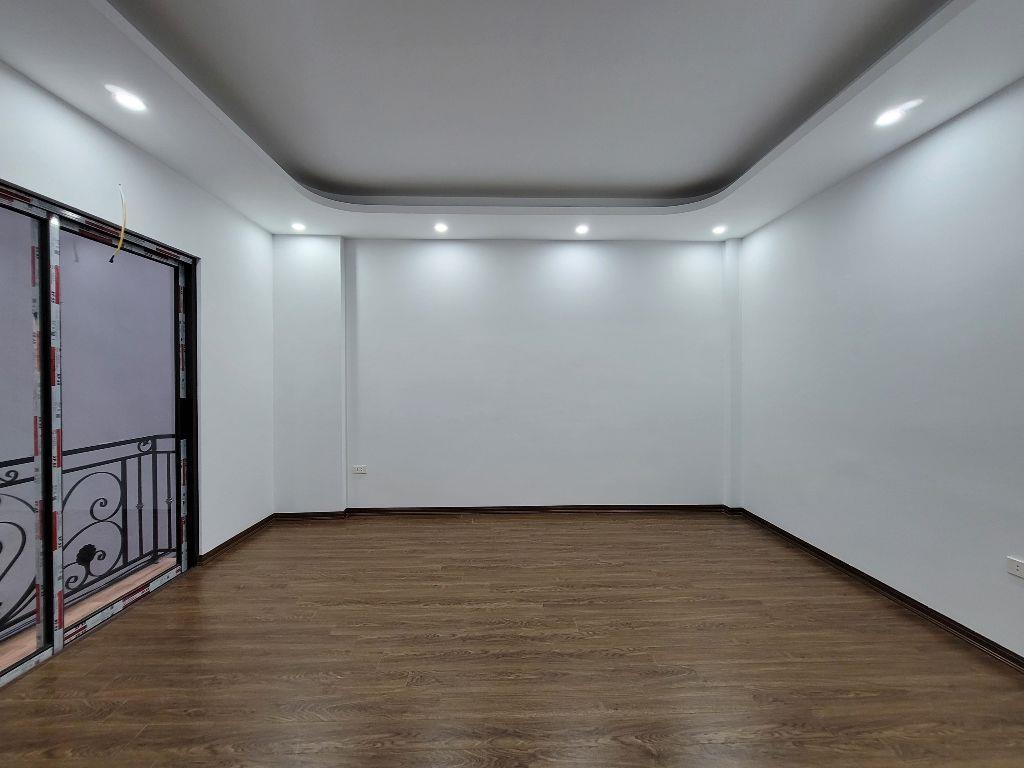 Bán nhà Di Trạch 31M, 5 Tầng, 4P Ngủ, ngõ rộng 3m thông thoáng, gần tiện ích giá 4.2 tỷ