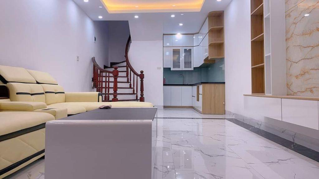 Bán nhà Xuân Phương giá thấp nhất khu vực xây 5 Tầng, 3 ngủ, ô tô đỗ giá nhỉnh 4 tỷ
