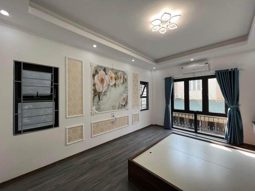 Bán nhà La Phù xây 5 Tầng, 3p ngủ, gần đường lớn, ô tô đỗ sát nhà,gần Dương Nội giá 4.25 tỷ