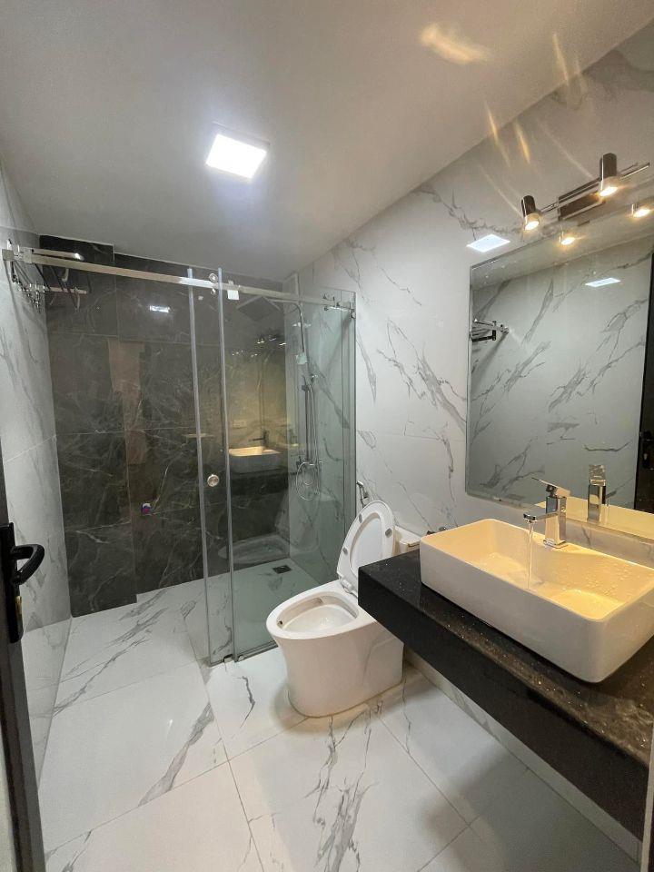 Bán nhà Đại Mỗ 40M 4 Tầng, 4p ngủ, gần VinCom Mega Mall, 20m ô tô đỗ giá nhỉnh 6 tỷ