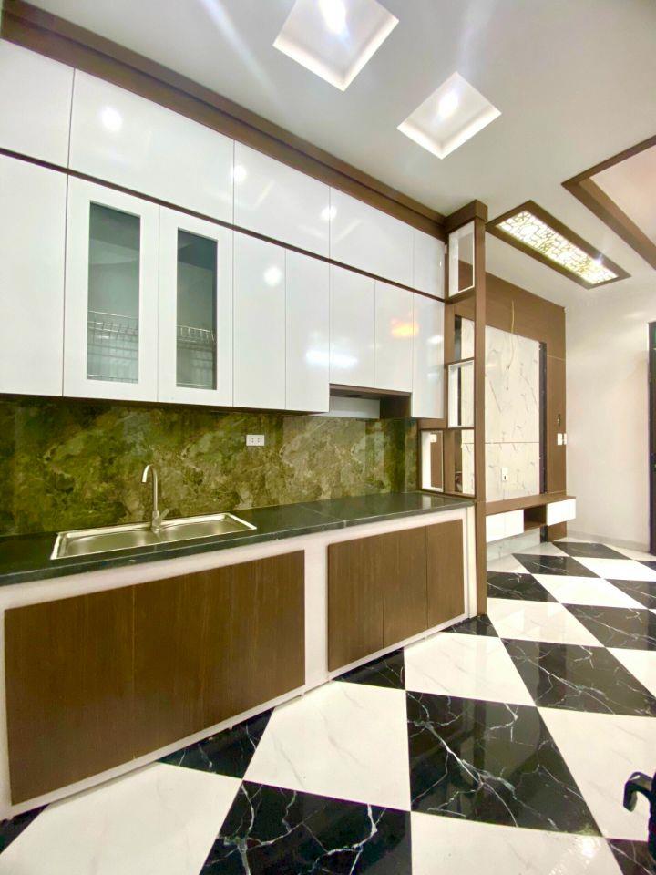 Nhà đẹp khu đô thị Hinode Kim Chung 31M 5 Tầng, ngõ 3m, 2 thoáng view đẹp, ô tô đỗ gần giá 4.3 tỷ