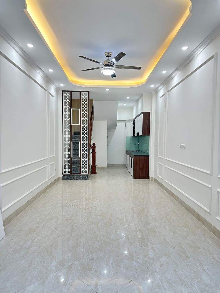 Nhà đẹp Tân Lập, Đan Phương, gần Vinhomes xây 5 Tầng, 4 phòng, nội thất đẹp giá 4.25 tỷ