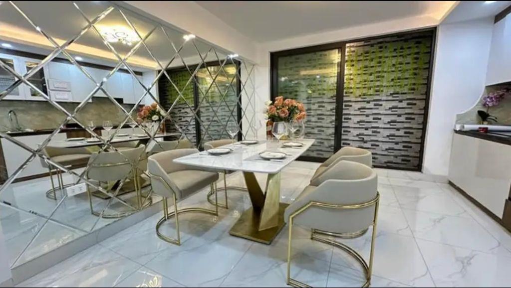 Siêu phẩm nhà La Phù 38M 5 Tầng, gác lửng, 5P ngủ, ô tô đỗ gần giá 5.3 tỷ