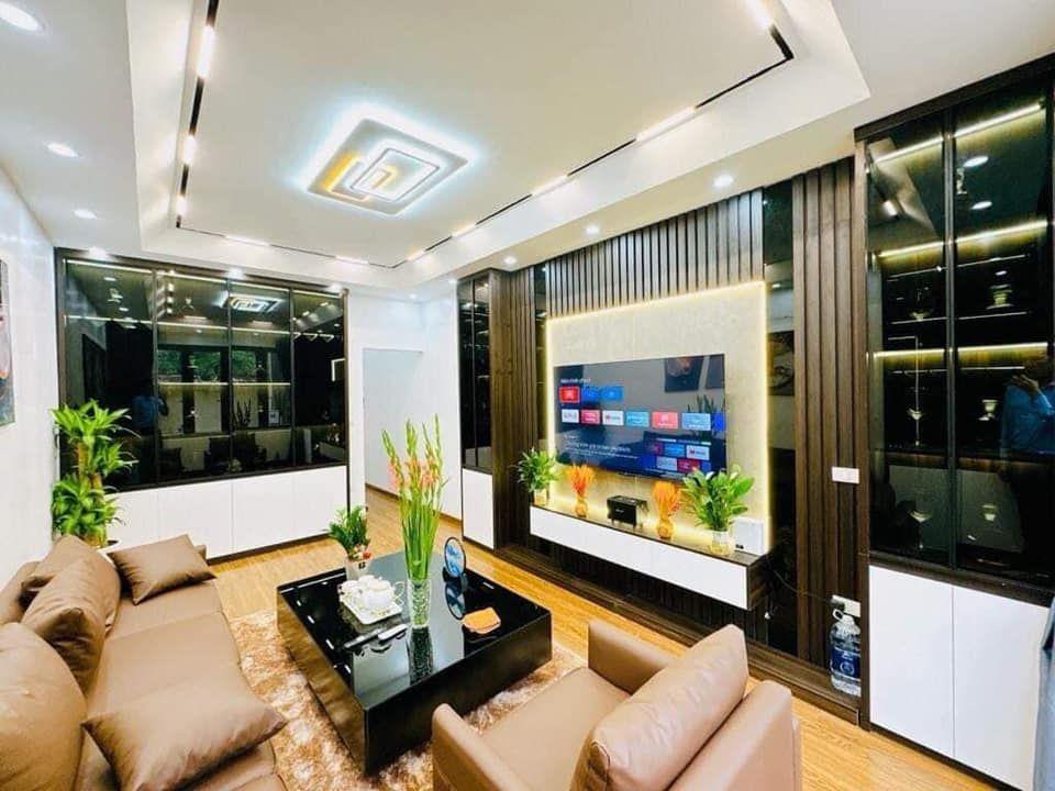 Bán nhà Kim Chung 38M 4 Tầng, 4P Ngủ, full nội thất, ô tô đỗ gần giá 5 tỷ