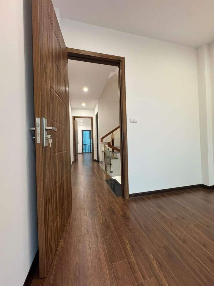 Bán nhà Tây Mỗ 43M 5 Tầng, 5 ngủ, ngõ 4m thông thoáng, gần Mỹ Đình 4km giá 5.7 tỷ