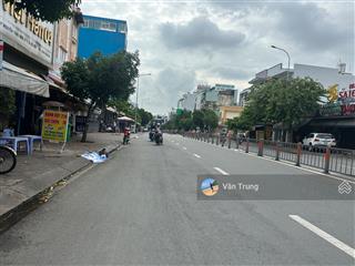 14.7 tỷ dành cho mt rộng 10.5mx28m đường quang trung ngay sát ngã tư