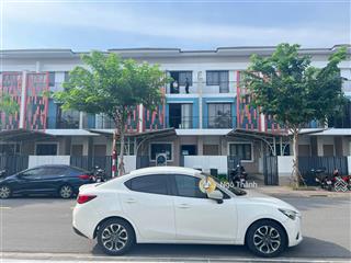 Căn liên kế 3 tầng giá chủ đầu tư cuối cùng trong kđt sun casa central