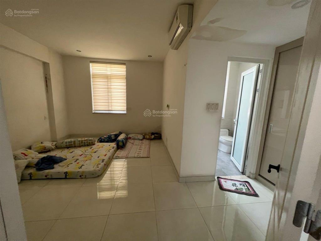 Nhà cityland garden hills (5 x 20m) 1 hầm  4 lầu