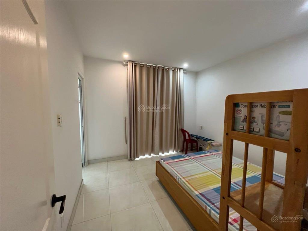 Nhà cityland garden hills (5 x 20m) 1 hầm  4 lầu