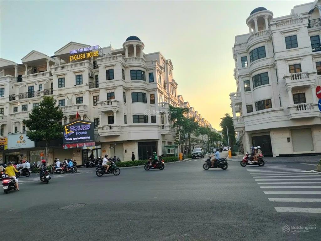 Căn góc hai mặt tiền khu cityland park hills lotte mart, vị trí vip hiếm có