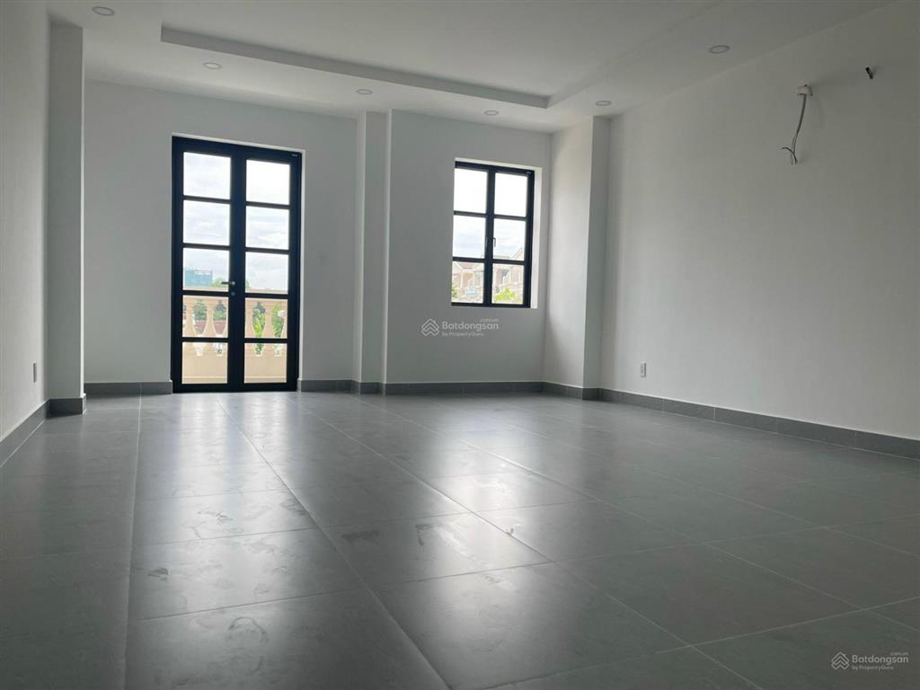 (80 triệu/ tháng) biệt thự 12 x 20m, căn góc ngay lotte mart cityland phường 10 nguyễn văn lượng