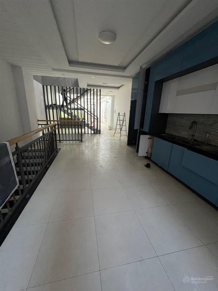 Mặt tiền cityland nguyễn văn lượng (đối diện chi cục thuế) 5x20m = 1 trệt 4 lầu