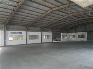 Cho thuê kho xưởng dt 7000m2 chia nhỏ từ 1000m2 giá 65k/m mặt đường đại lộ thăng long  0974 585 ***