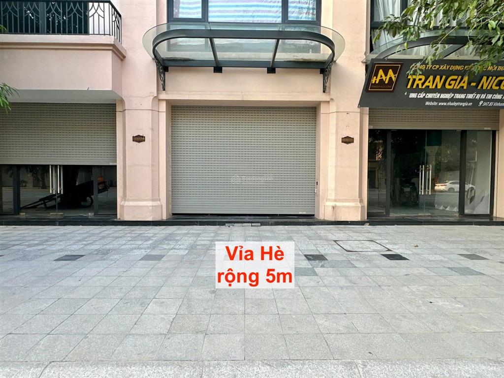 Chính chủ bán nhanh shophouse mặt đường 30m giá mua 13,5 tỷ bán lại giá chỉ 11,5 tỷ, diện tích 75m2