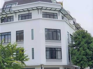 Cho thuê lô góc shophouse vinhomes hàm nghi mỹ đình dt 95m2, 5t, mt 20m nhà mới thang máy 55tr