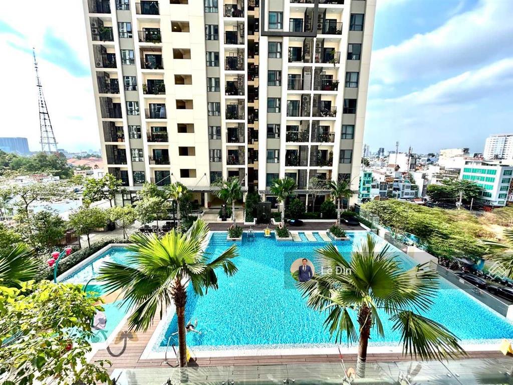 Ôm chính chủ cứng ngắt căn 2pn hado centrosa đã có sổ hồng, giá rẻ siêu đầu tư, có sổ. 0989 723 ***