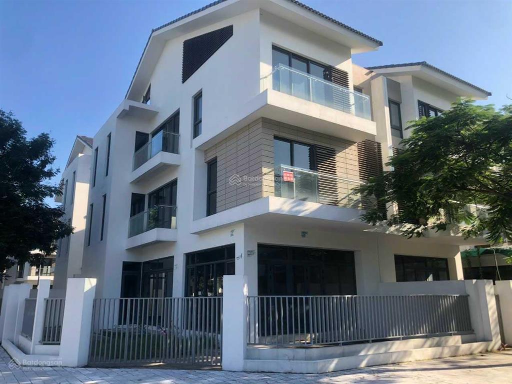 Bán gấp lô góc biệt thự dương nội. hướng đông nam. gần hồ. 0983 983 ***