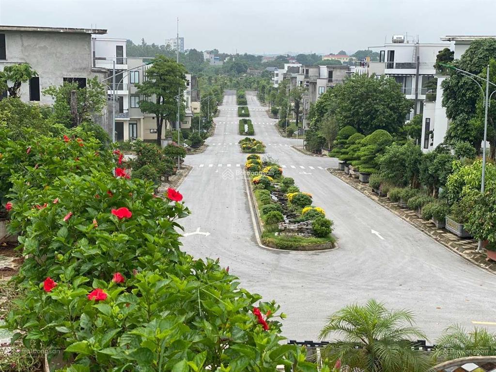 Em gắn bó sâu sát với phú cát city từ ngày đầu chuyên nghiệp không làm phiền vào việc luôn giá tốt