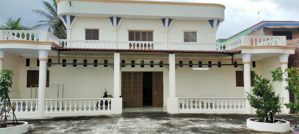 Chính chủ cần bán căn nhà mặt tiền ql57,mỏ cày nam, bến tre, có thổ cư, giá 6,2 tỷ