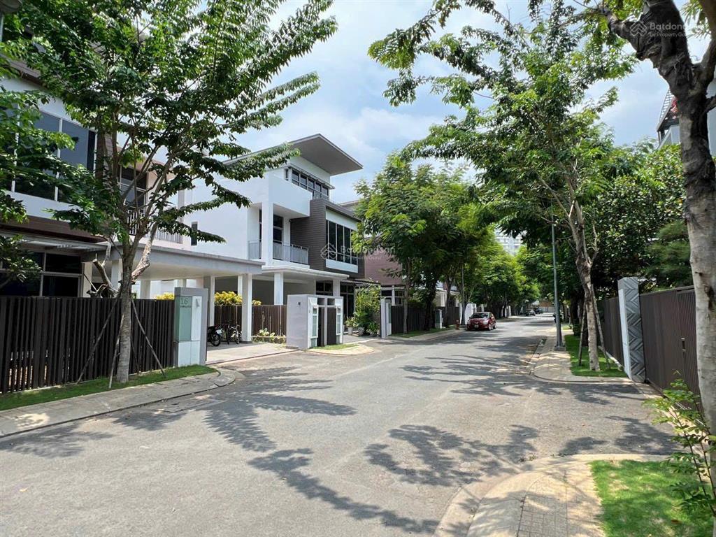 Rổ hàng riviera cove hơn 10 căn bán lại 52t68t90t  sam