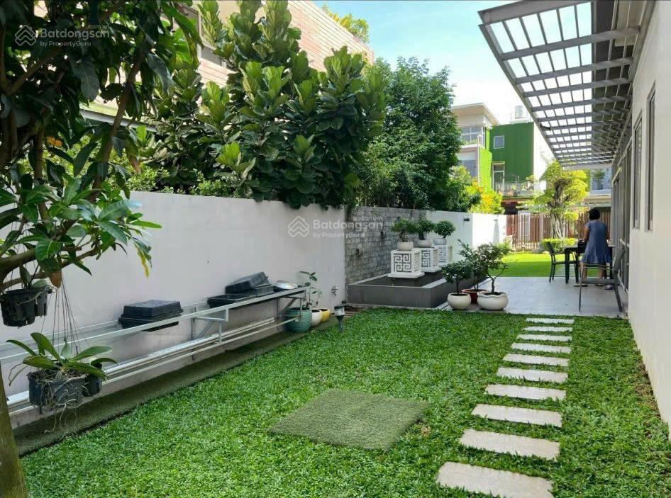 Rổ hàng riviera cove hơn 10 căn bán lại 52t68t90t  sam