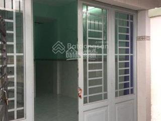 Cho thuê mặt tiền nguyễn kiệm, p3, gv, dt 3,7x30m, 2pn, 2 wc, giá 15tr/th.  0903 080 ***