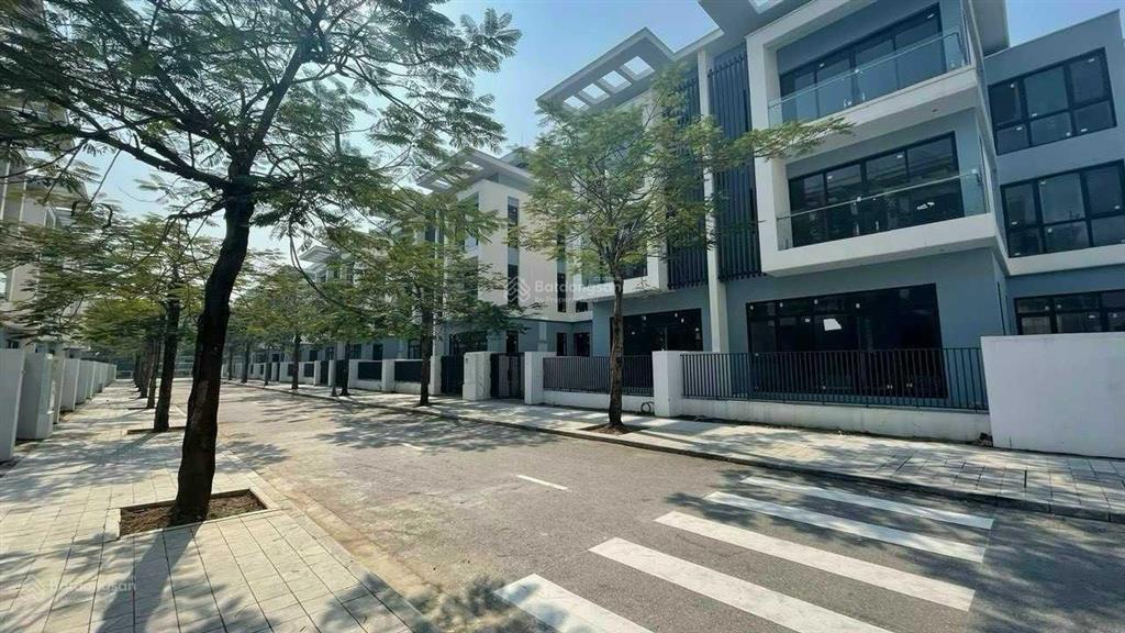 Bán căn biệt thự g7 an quý, vị trí đẹp giá tốt nhất,  0979 008 ***